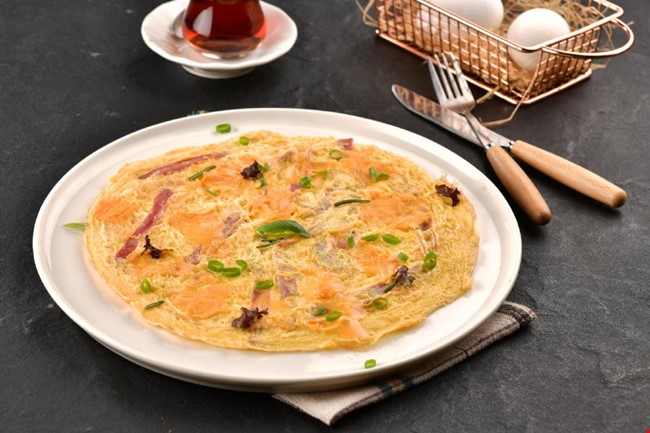 Jambon Cheddarlı Omlet